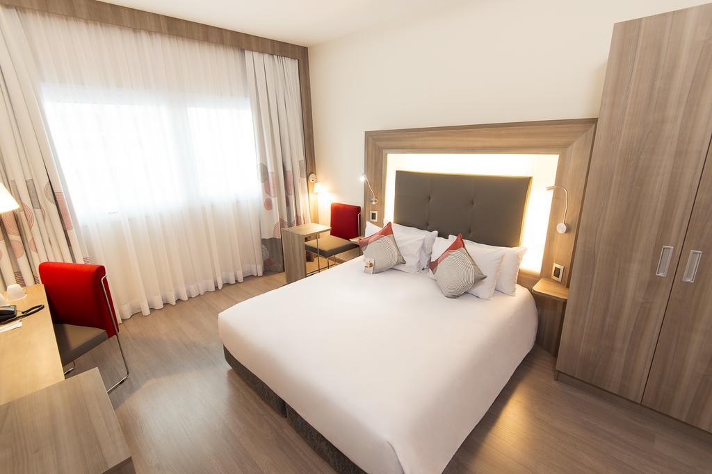 Quarto Queen Superior com Vista Mar