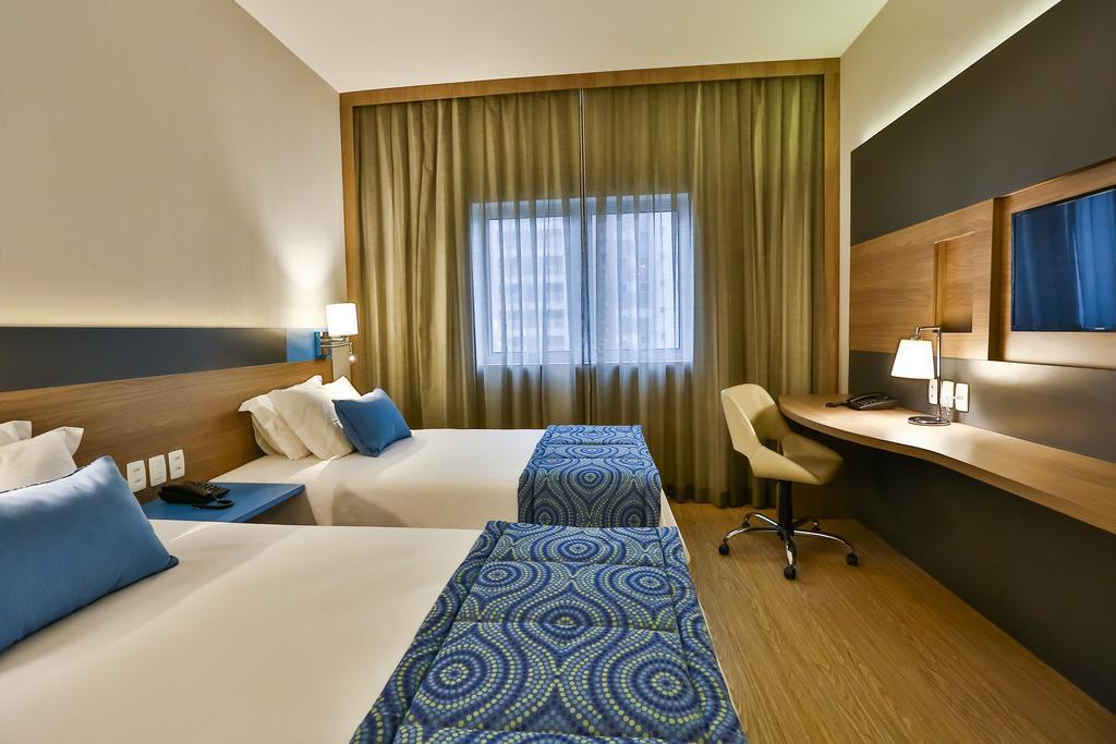 Quarto Twin Superior