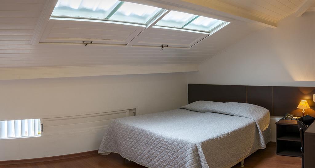 Quarto Duplo ou Twin Standard