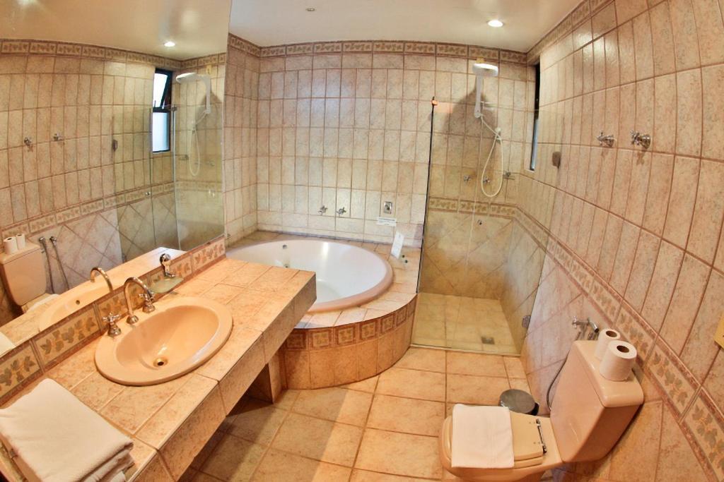 Suite com Banheira de Hidromassagem