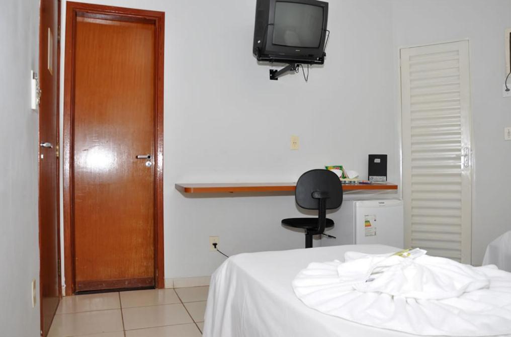 Quarto Twin com Casa de Banho