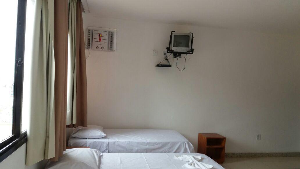 Quarto Twin Standard