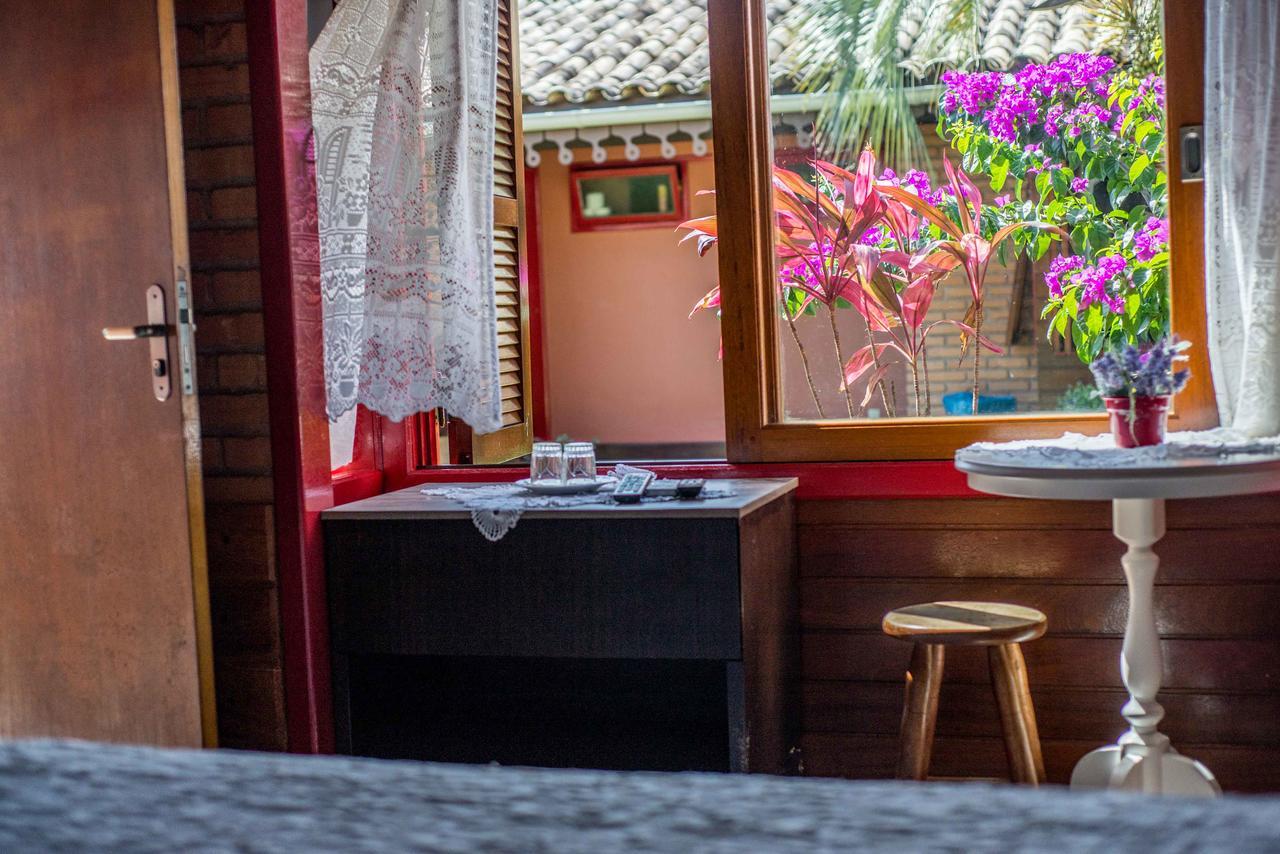 Suite com Vista do Jardim