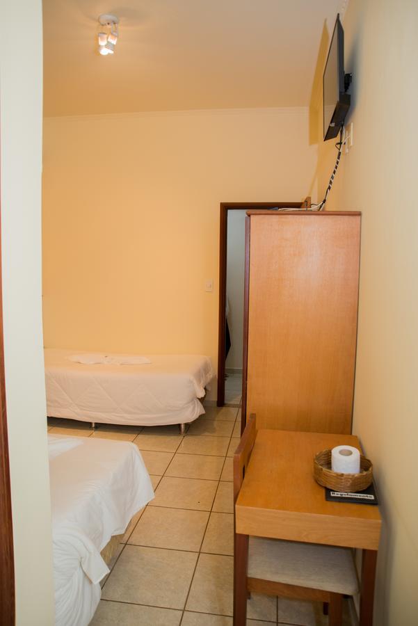Quarto Duplo Standard