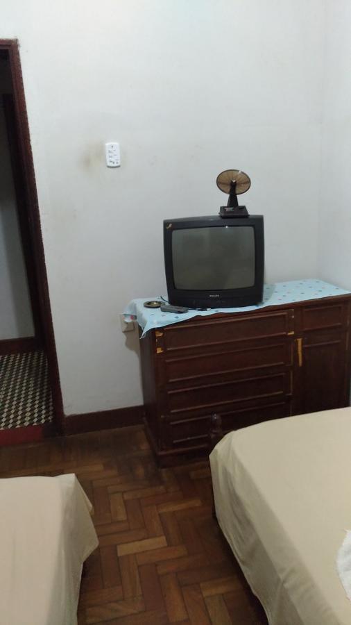 Quarto Twin com Casa de Banho Partilhada