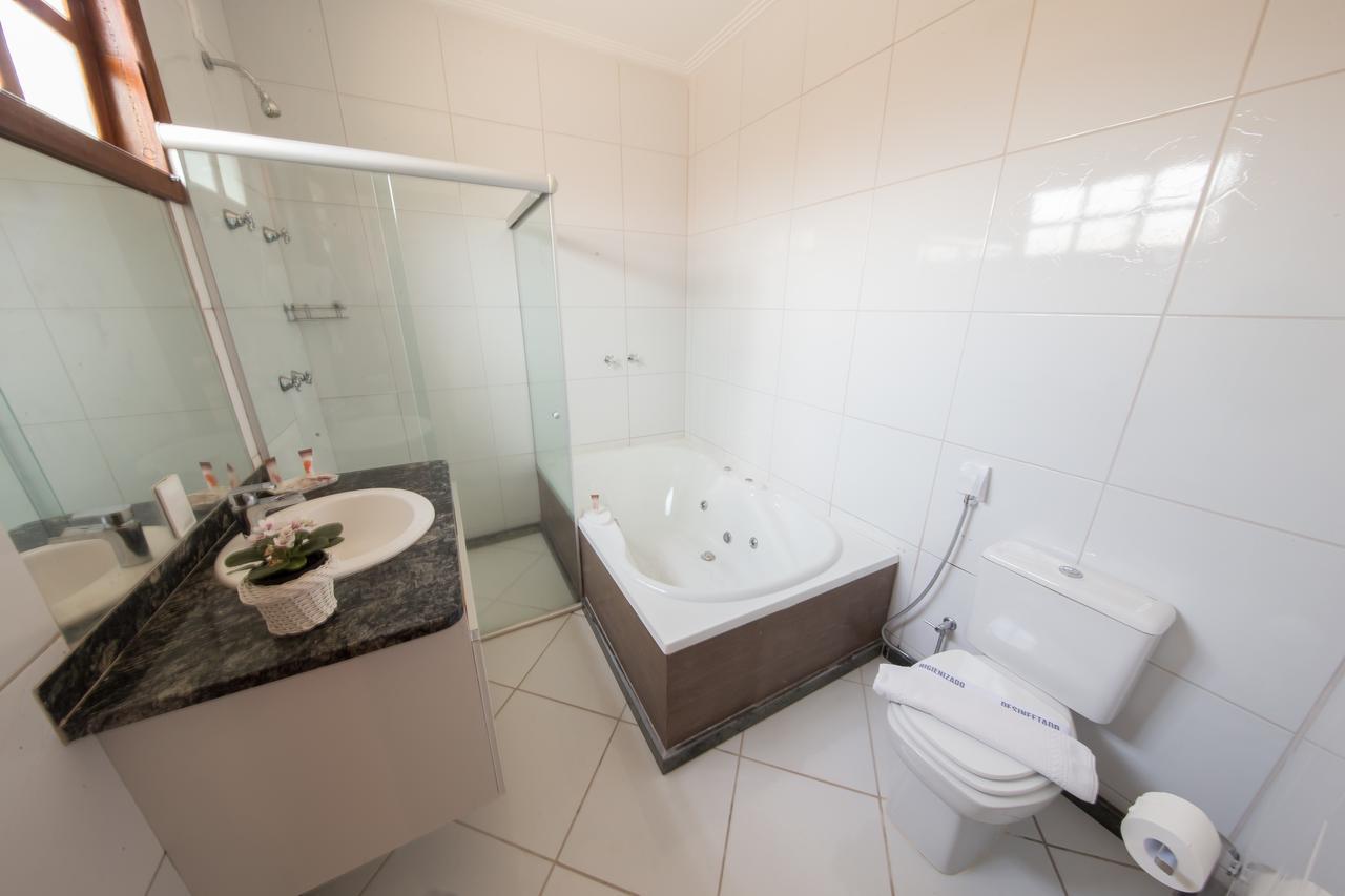 Suite com Banheira de Hidromassagem
