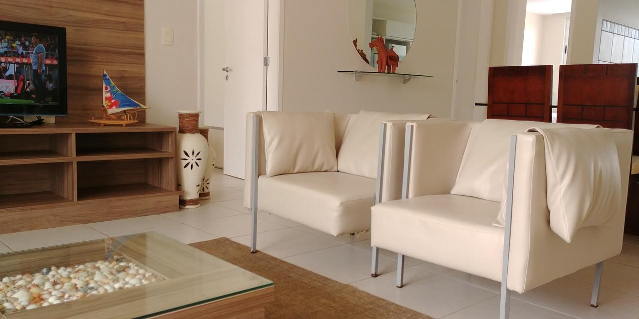 Apartamento com 2 Quartos e Vista Mar Lateral