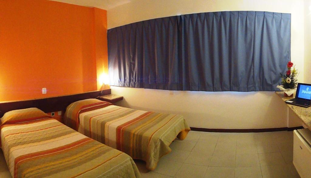 Quarto Twin