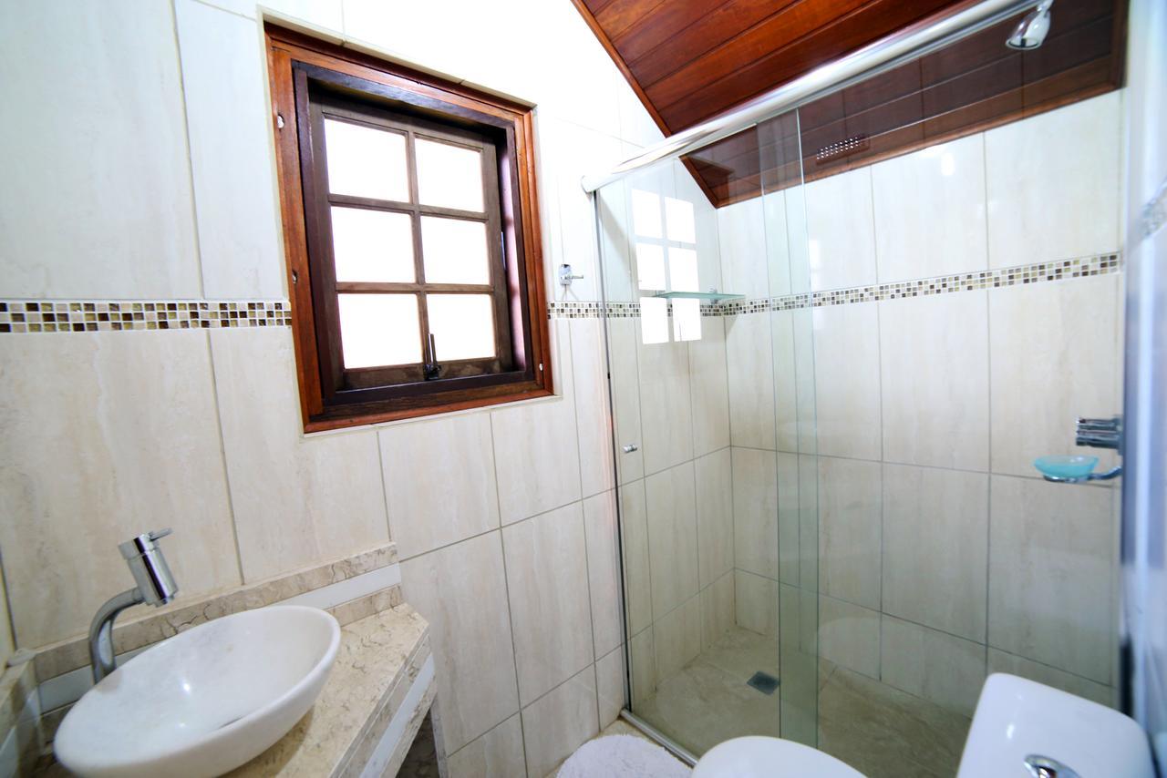 Quarto Familiar com Vista Montanhas