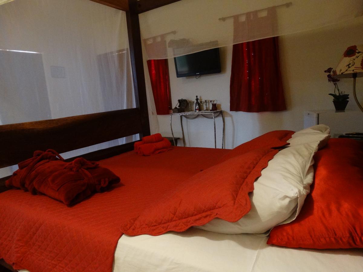 Suite com Varanda