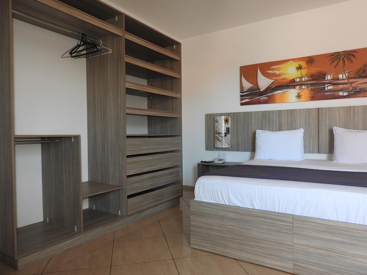 Quarto Familiar Standard