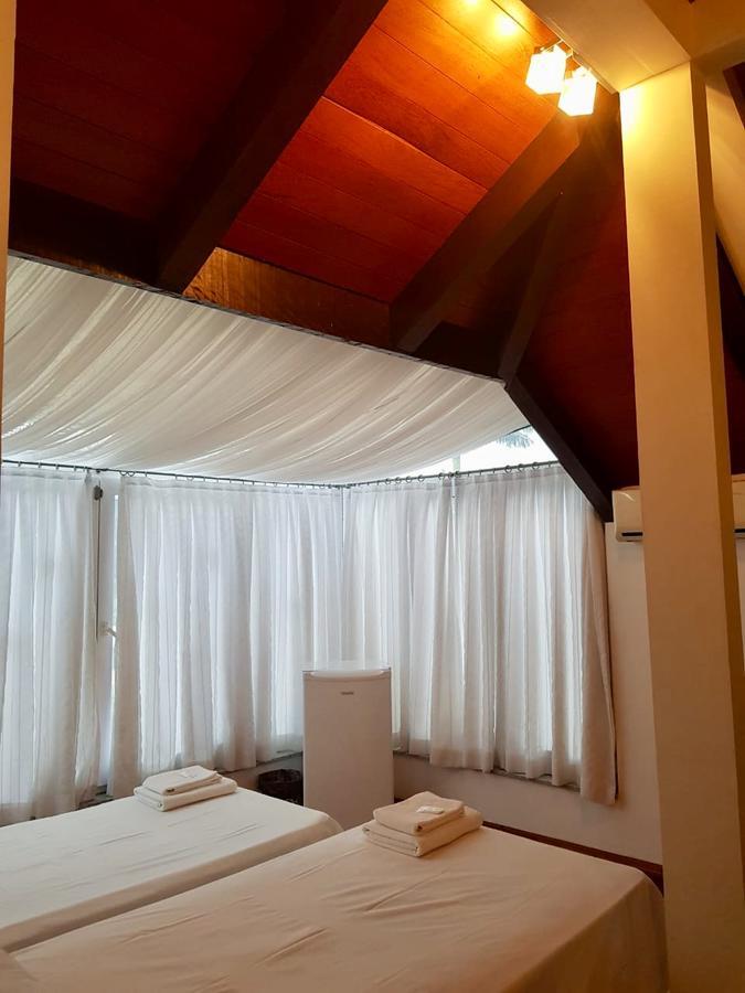 Quarto Familiar com Vista Montanhas