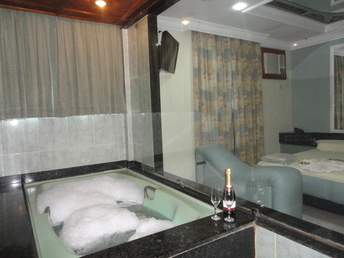 Suite com Banheira de Hidromassagem