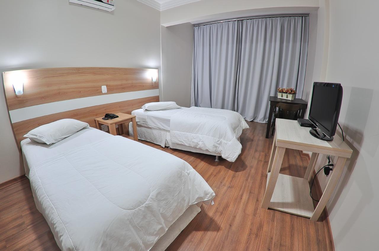 Quarto Duplo Amplo
