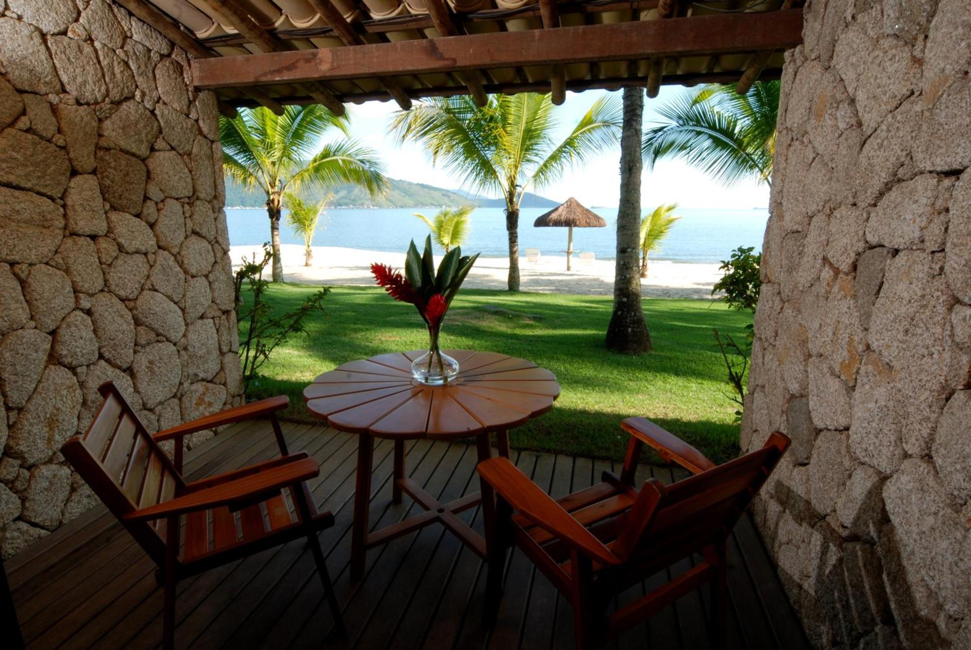 Suite Deluxe com Varanda e Vista Mar