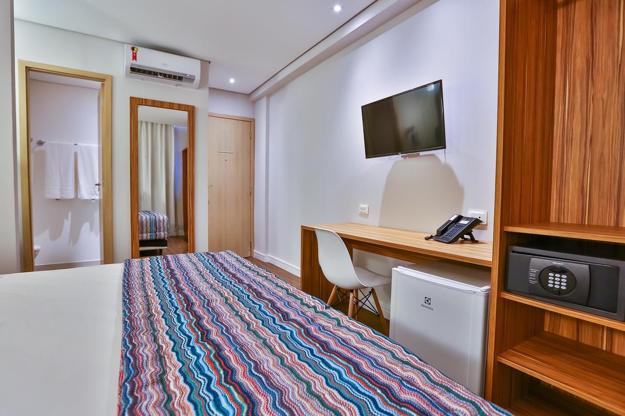 Quarto Queen Standard
