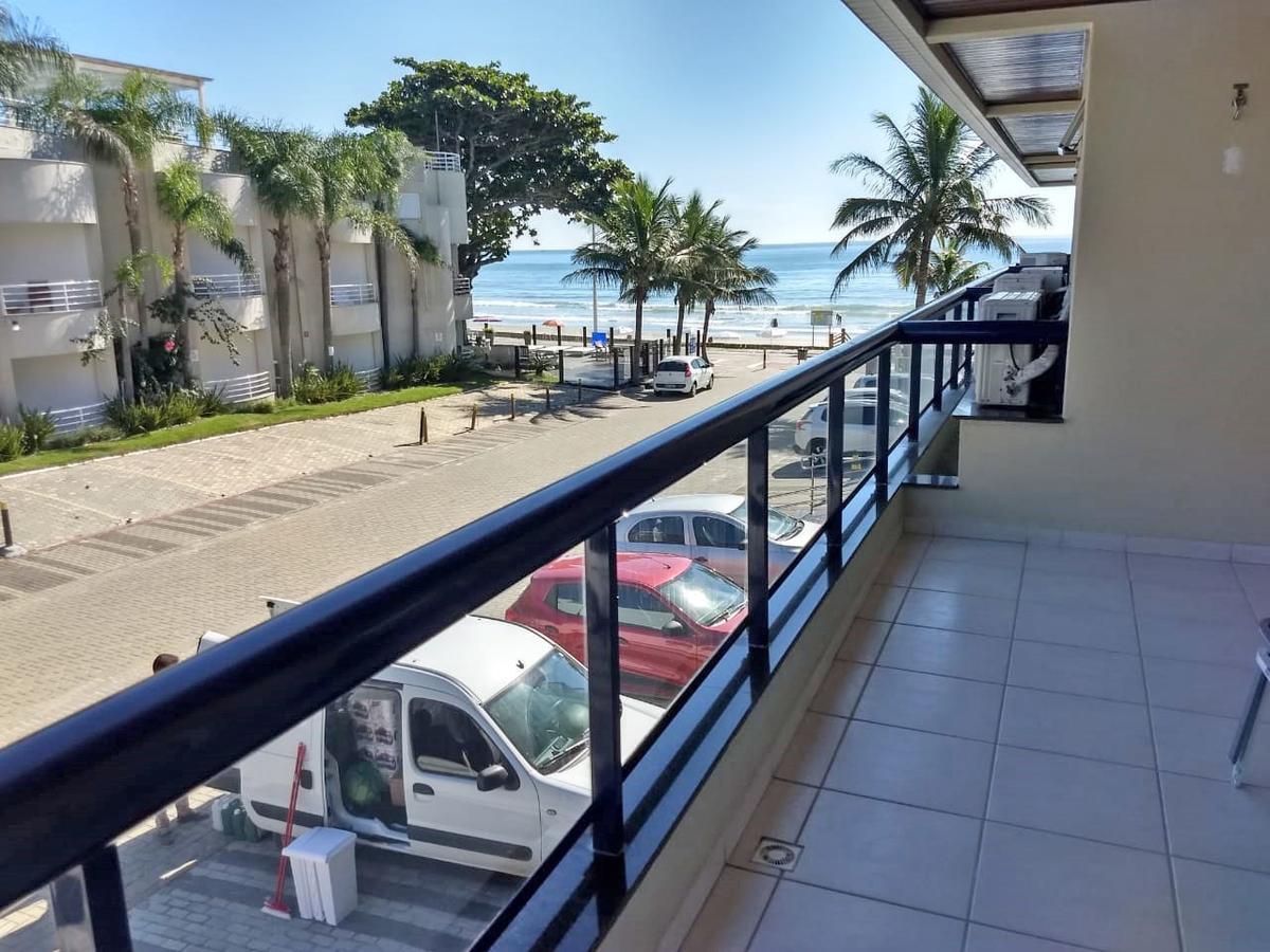 Quarto Quádruplo com Vista Mar Lateral