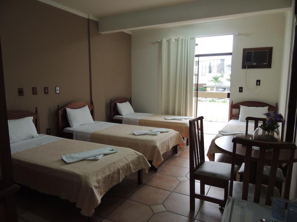 Quarto Familiar com Varanda