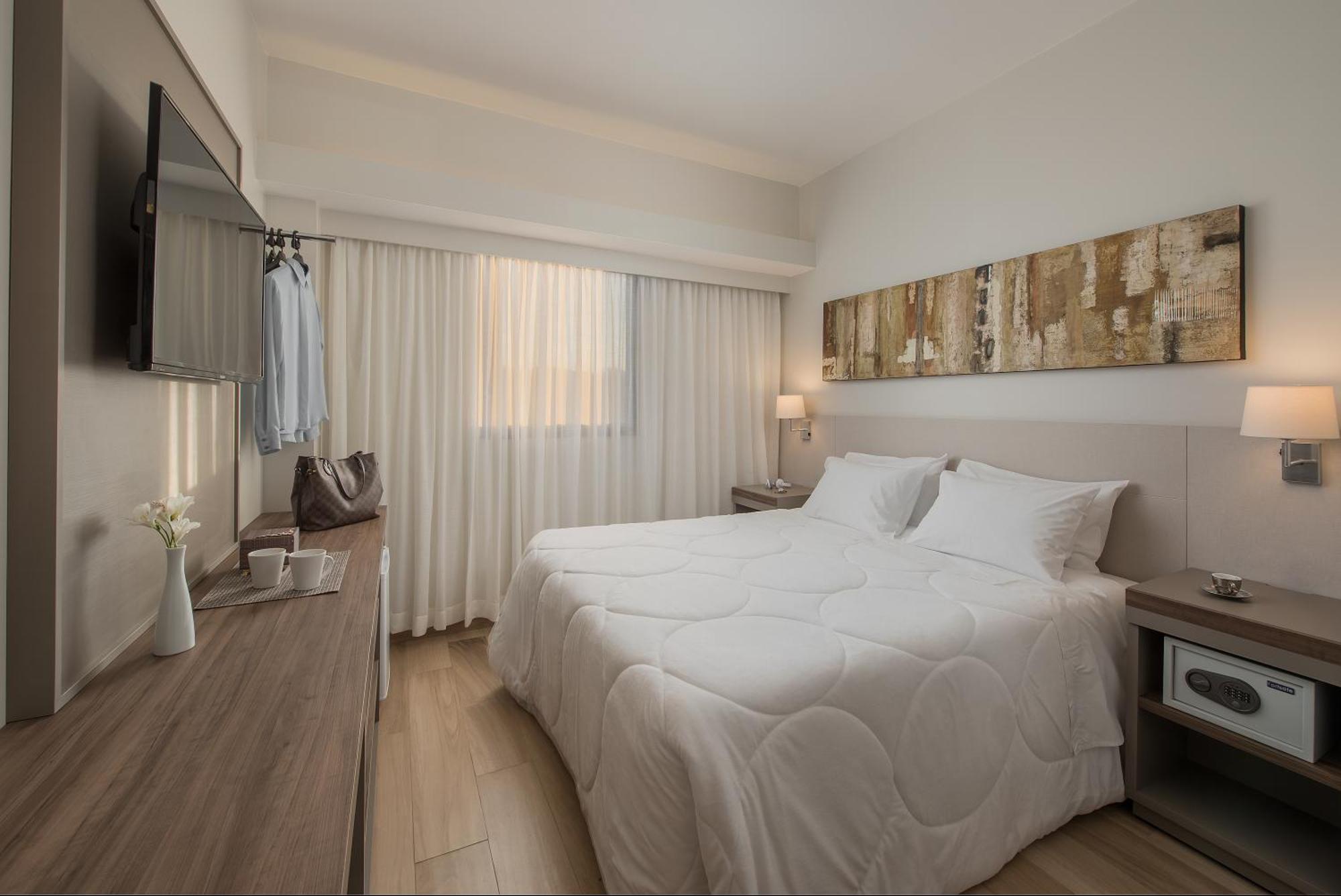 Luxo Superior Casal - 1 Cama Queen