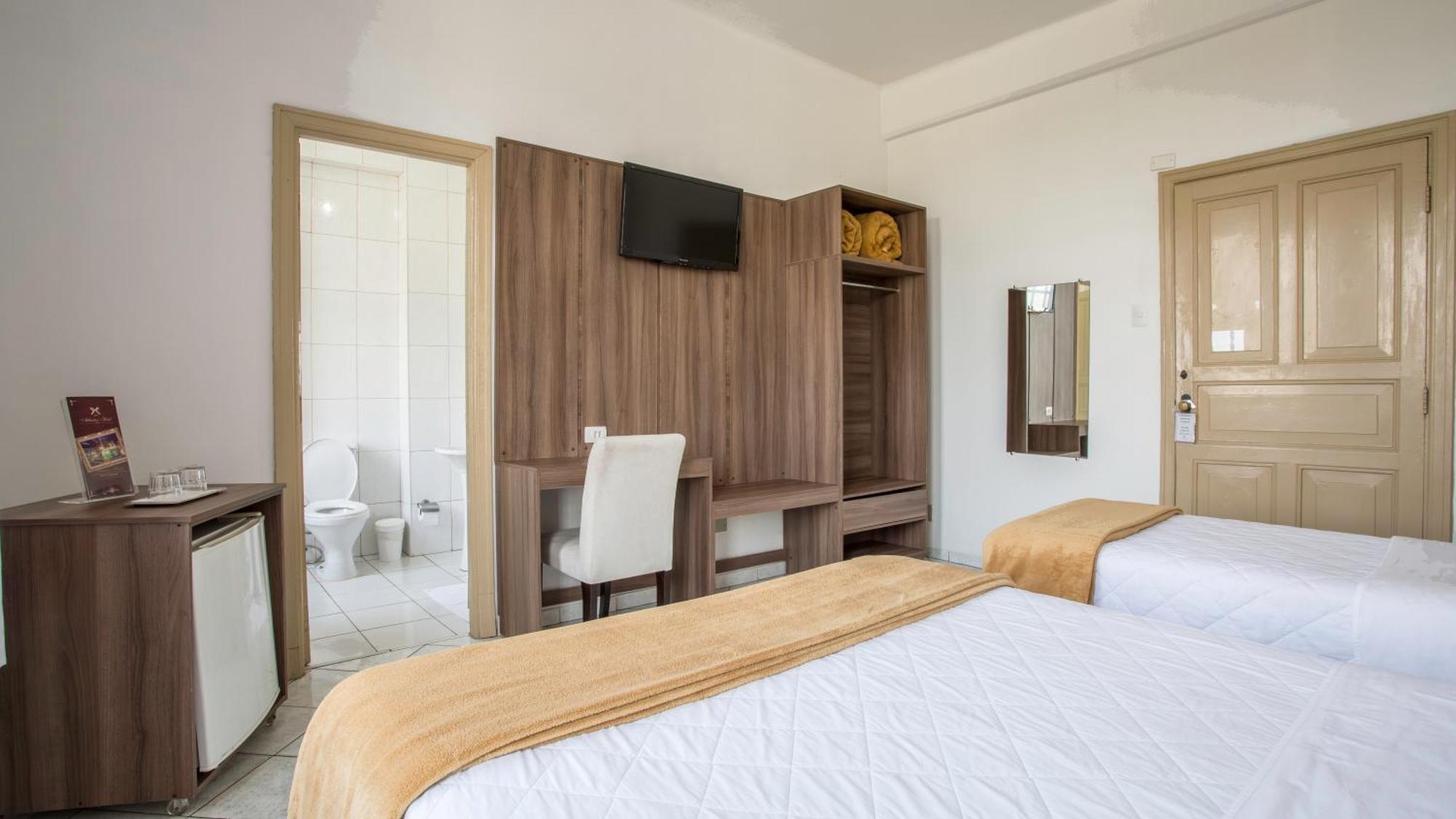 Suite com 2 Quartos e Vista Mar (4 Adultos)