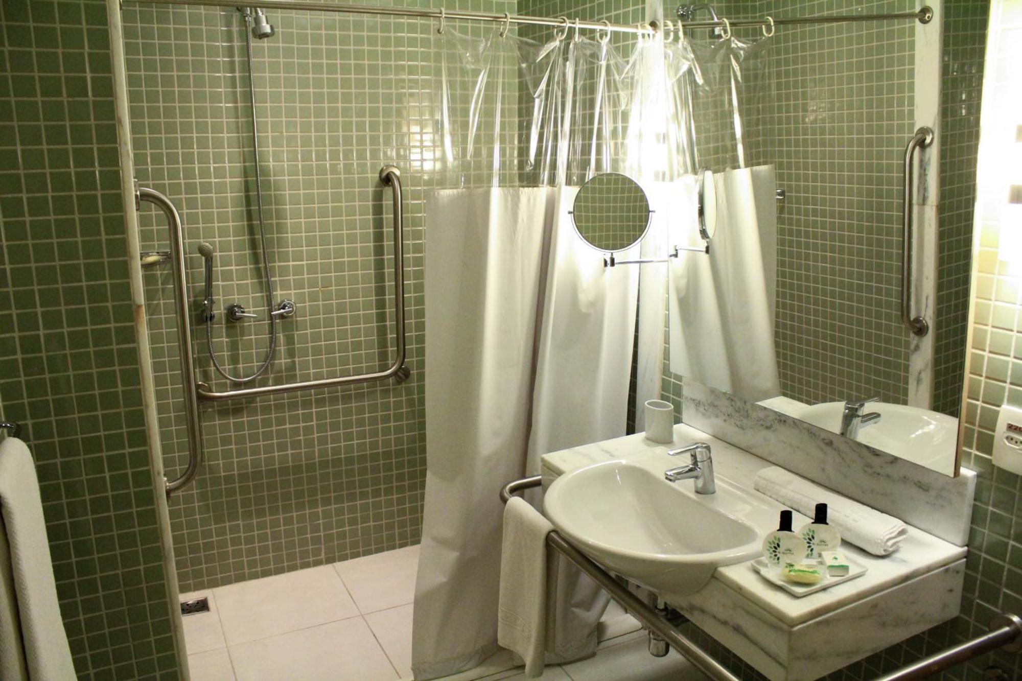 Quarto Twin - Acessível a Pessoas com Mobilidade Condicionada