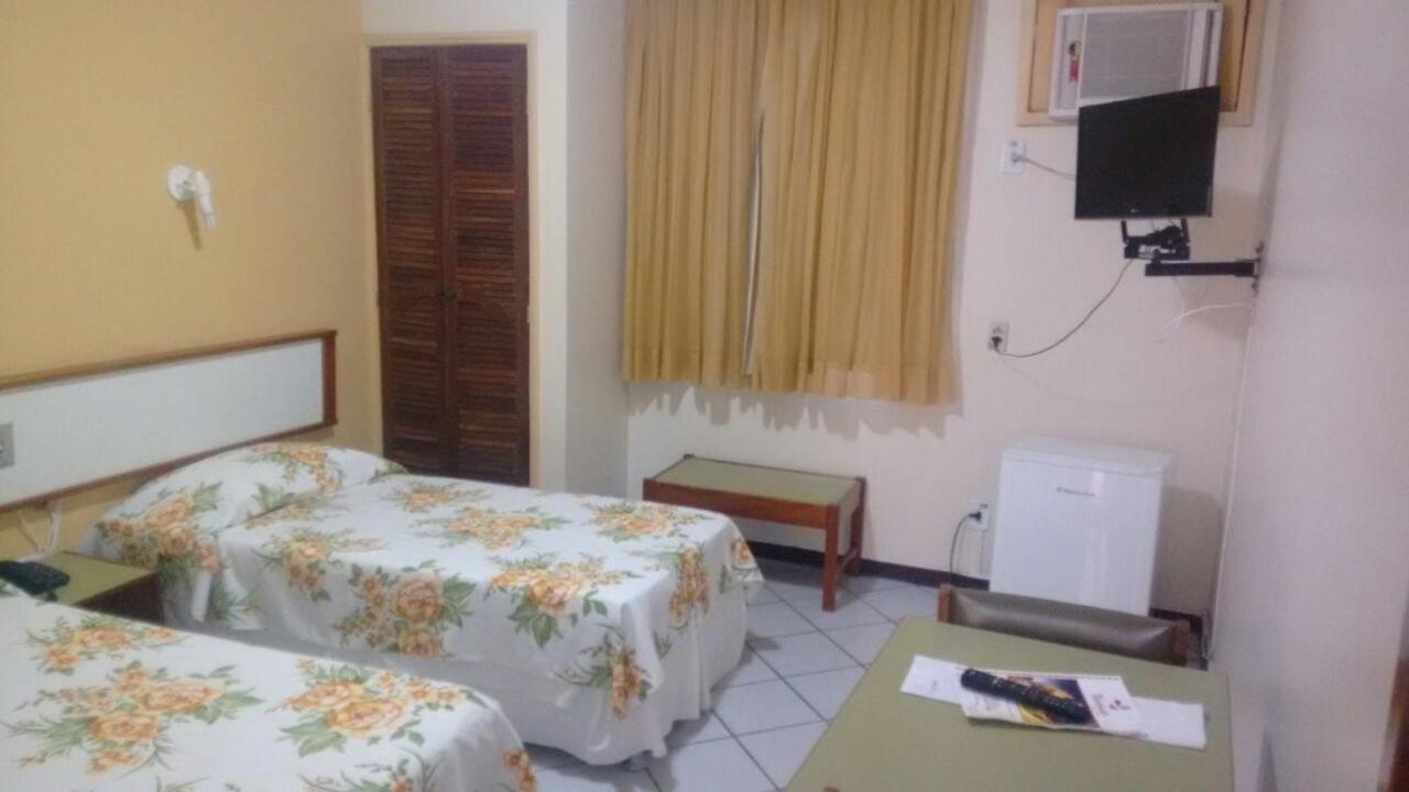 Quarto Twin