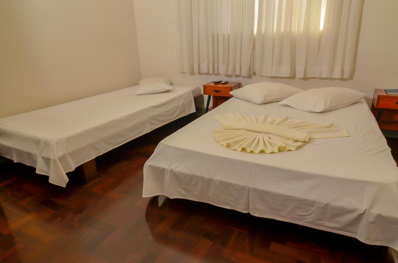 Quarto Duplo ou Twin com Casa de Banho Partilhada