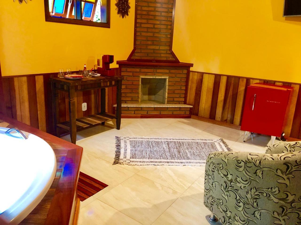 Suite King com Banheira de Hidromassagem