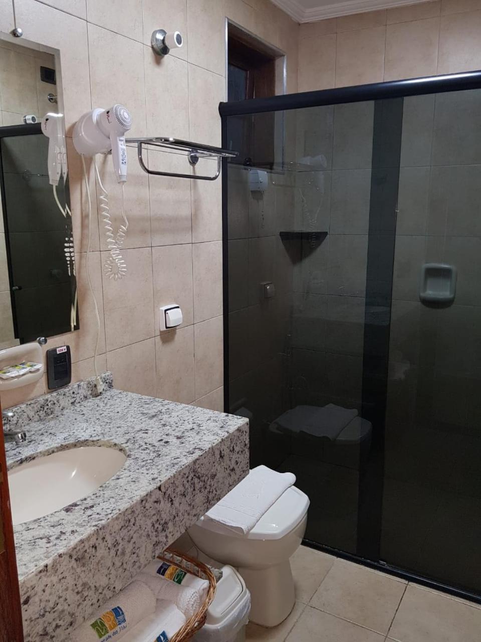 Quarto Quádruplo com Vista Mar