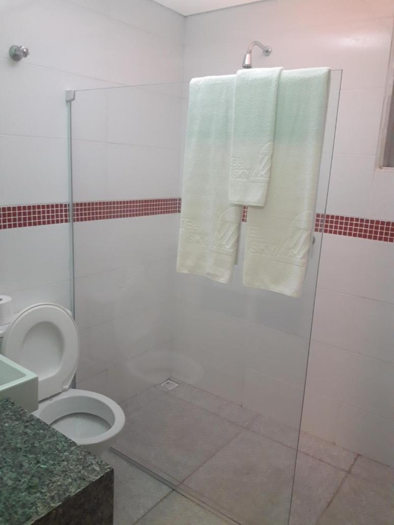 Quarto Duplo Deluxe com Chuveiro