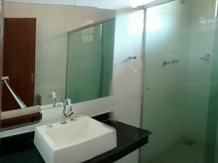 Quarto Individual Econômico