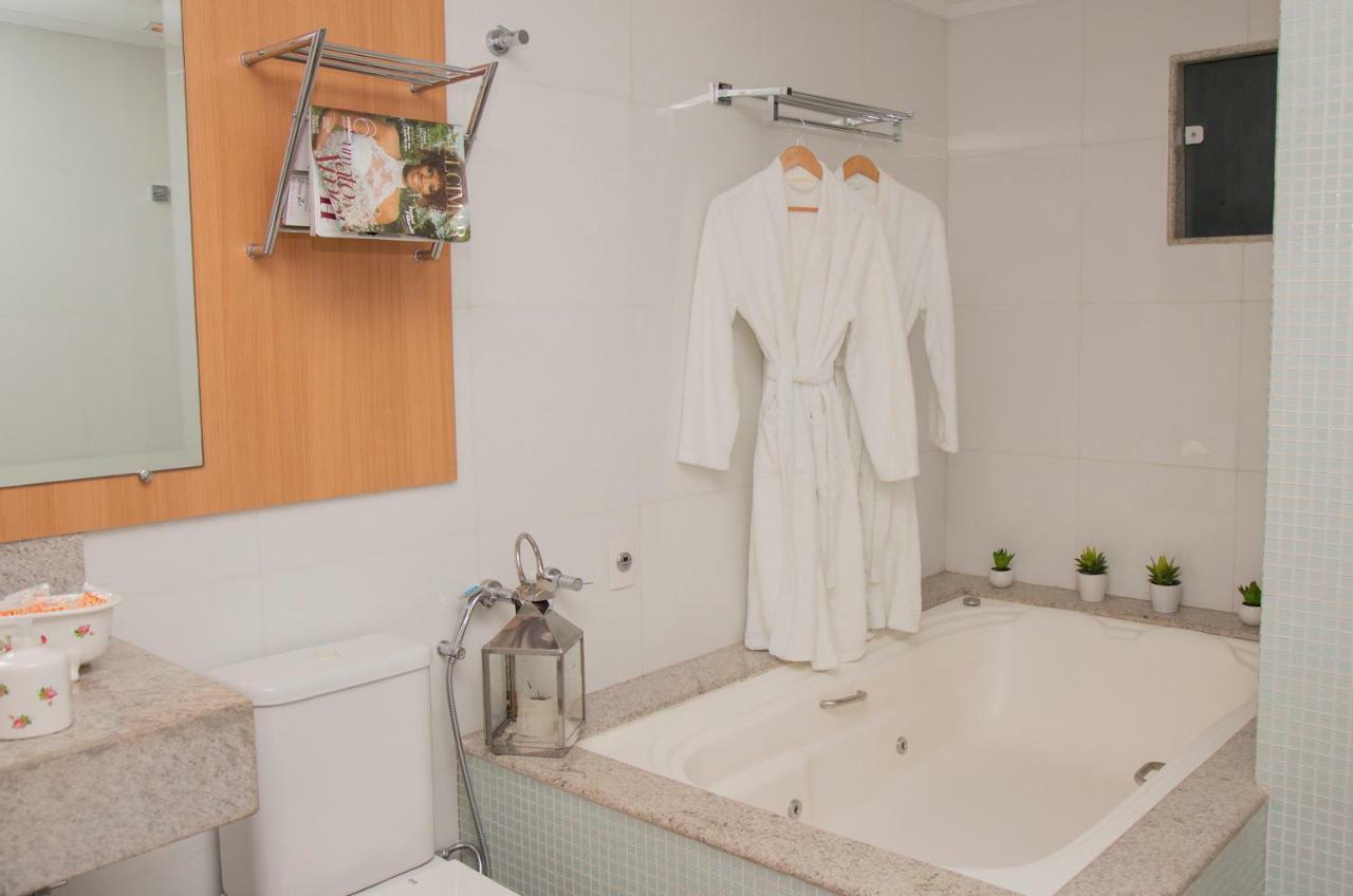 Suite Queen com Banheira de Hidromassagem