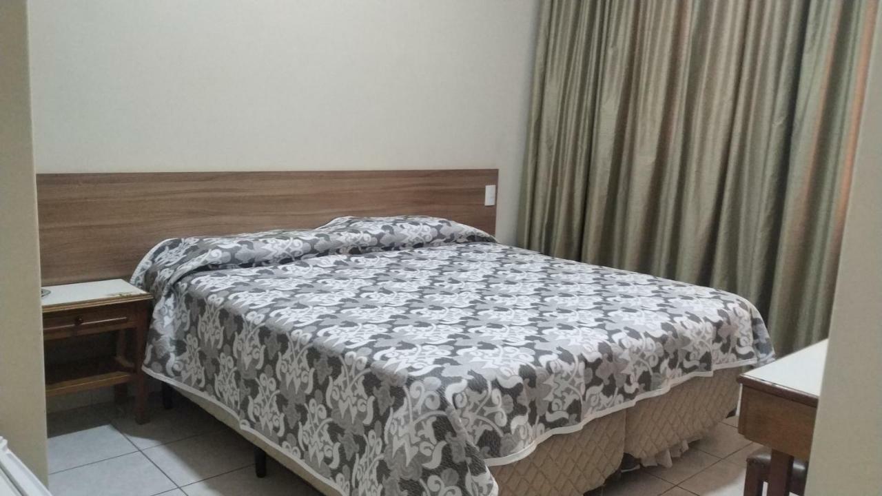 Quarto Individual