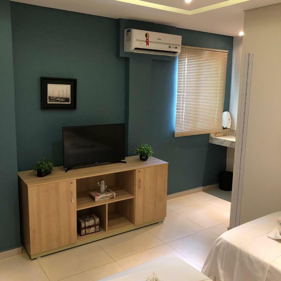 Quarto Twin Standard