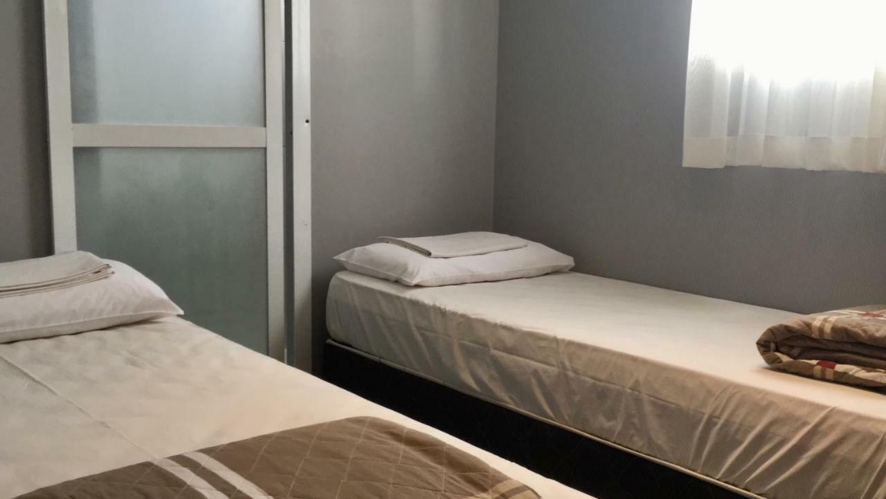 Quarto Contentor Duplo para Ocupação Individual