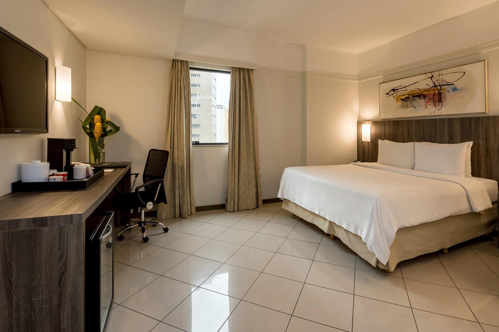 Quarto Standard com 1 Cama King-size