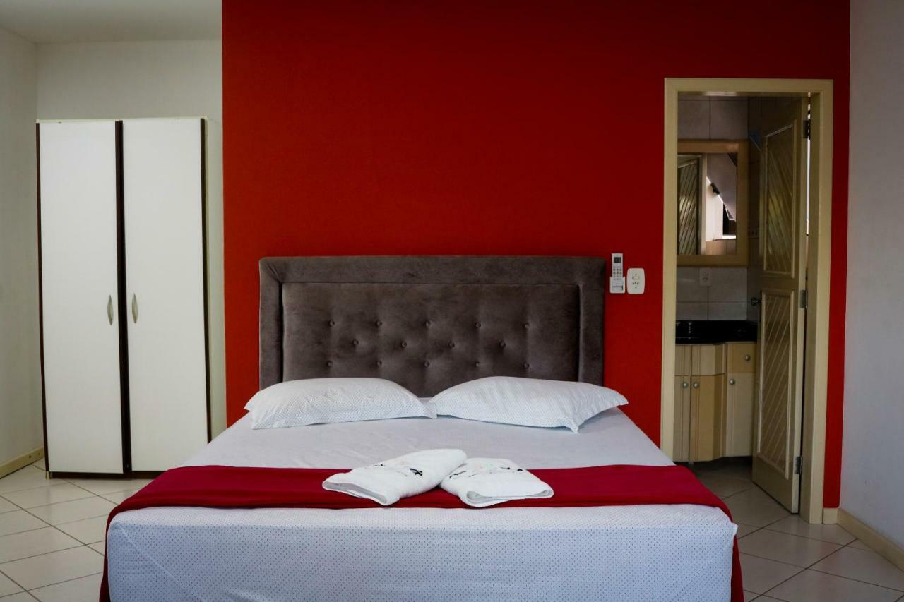 Quarto Familiar com Vista Mar Lateral