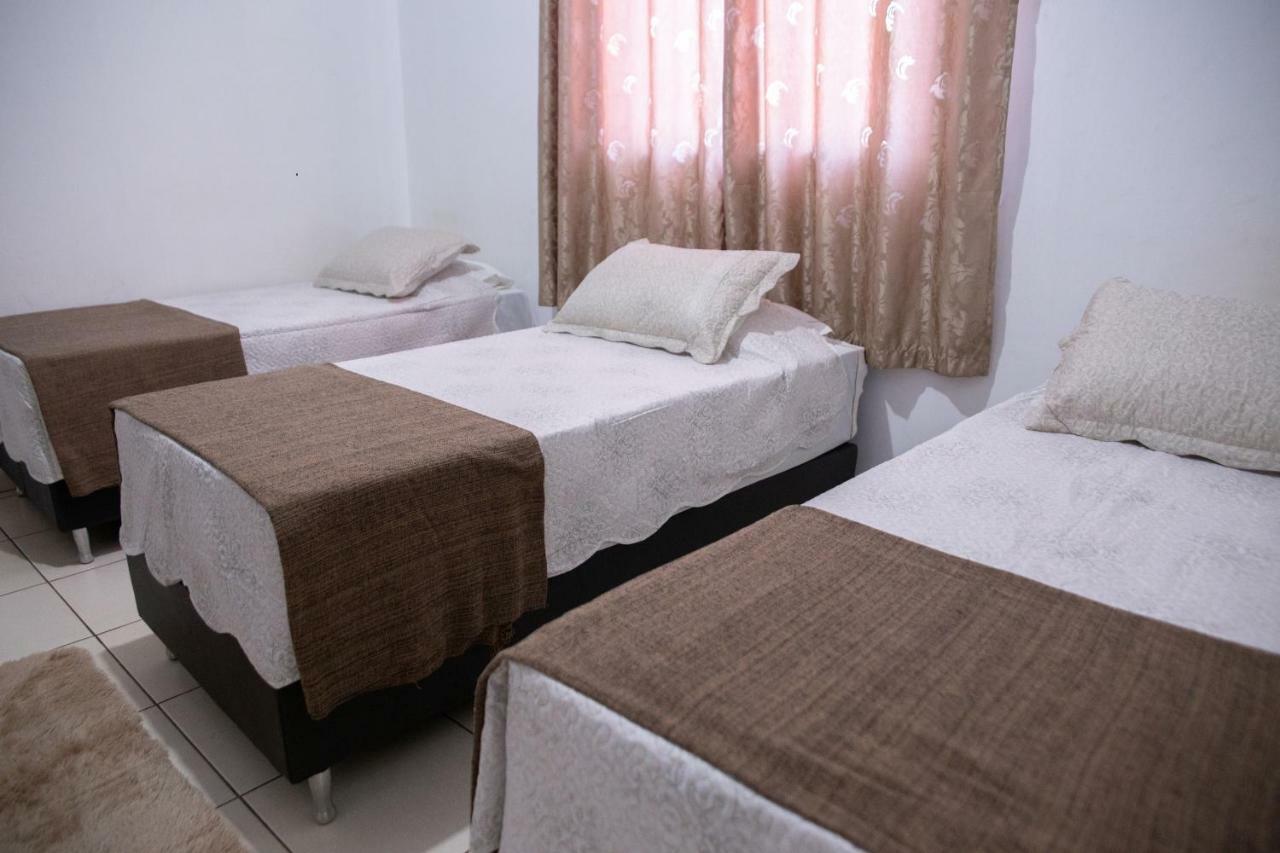 Quarto Triplo com Casa de Banho Privativa