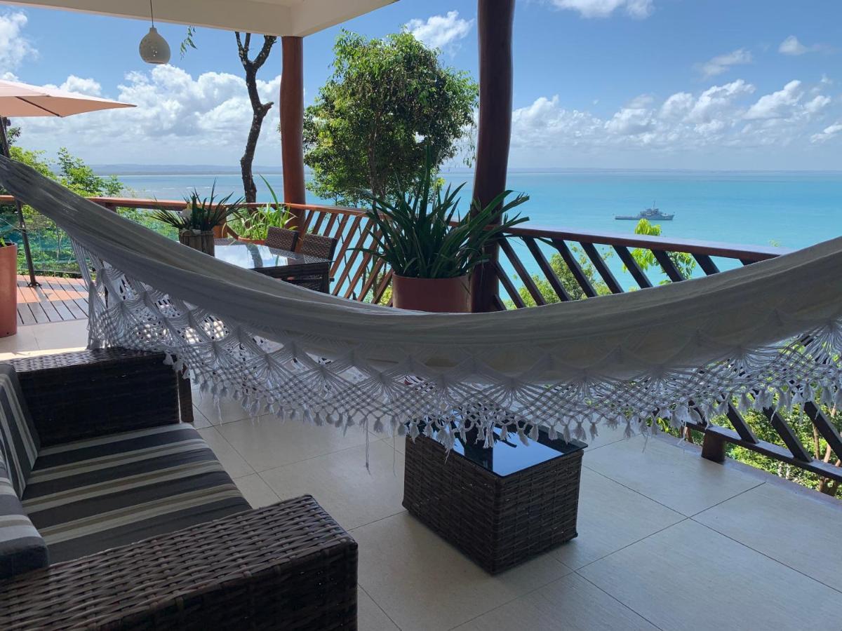 Apartamento com Piscina Privada e Vista Mar