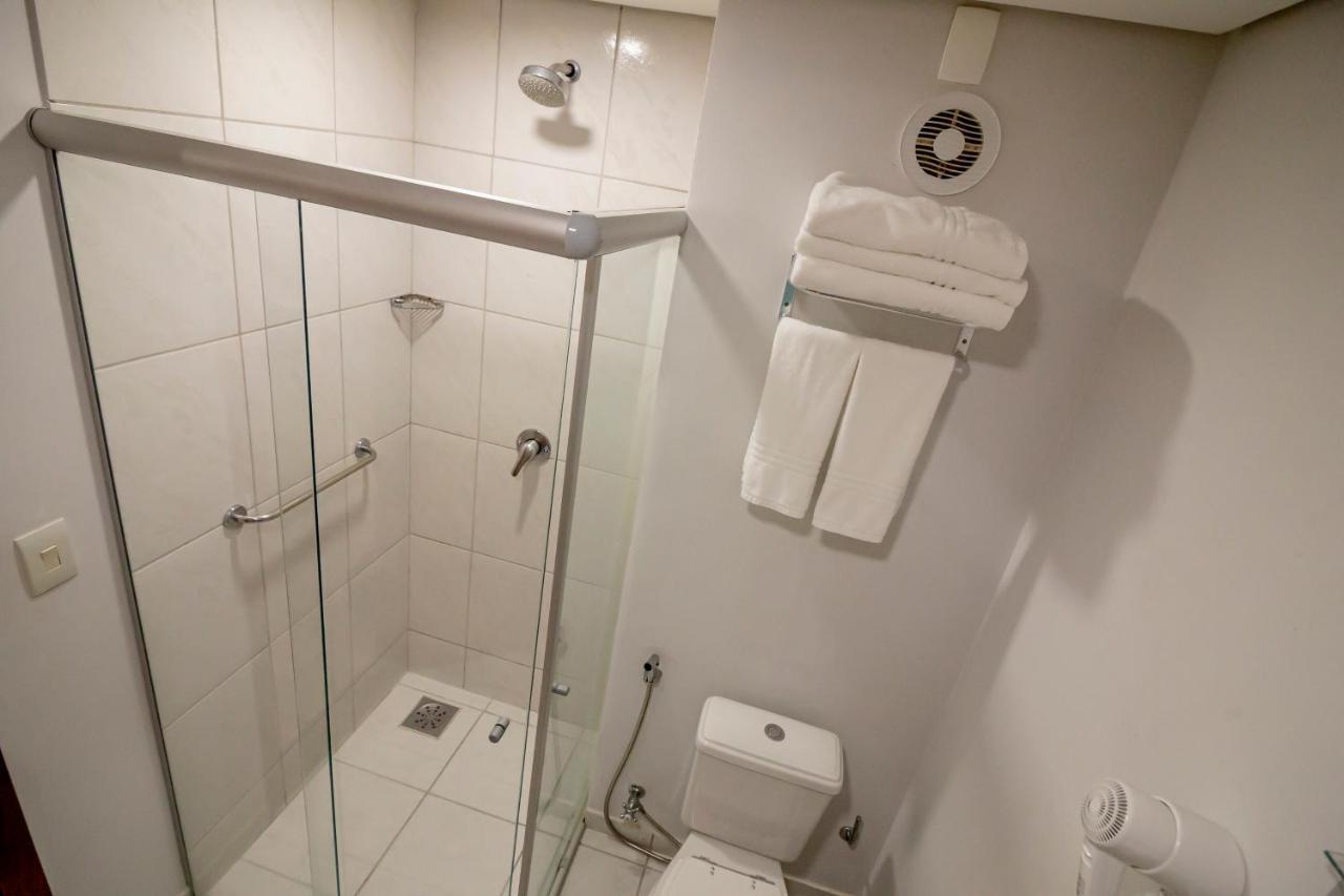 Deluxe Suite,1237355908:JPEG