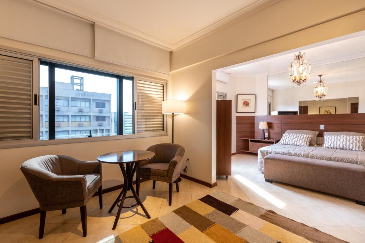 Suite Deluxe com Banheira de Hidromassagem