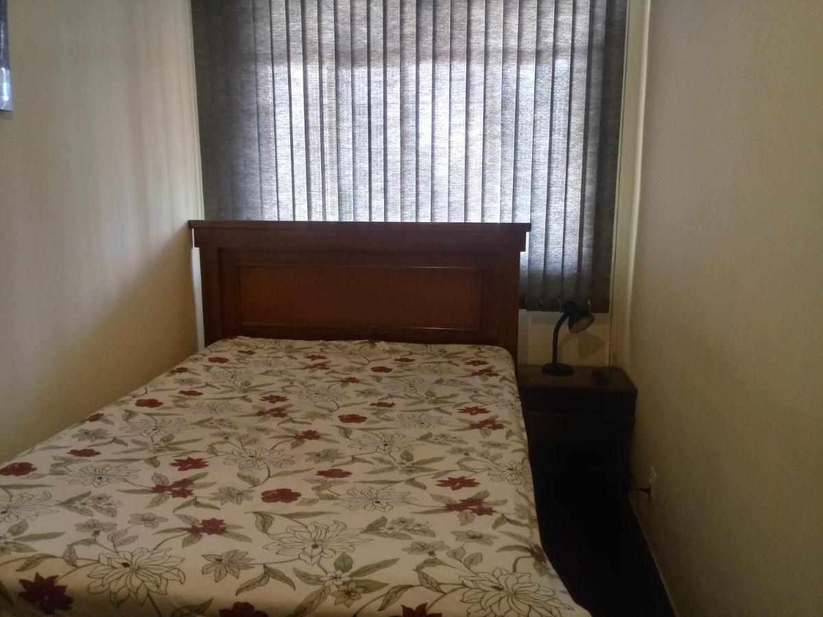 Quarto Duplo com Casa de Banho Partilhada