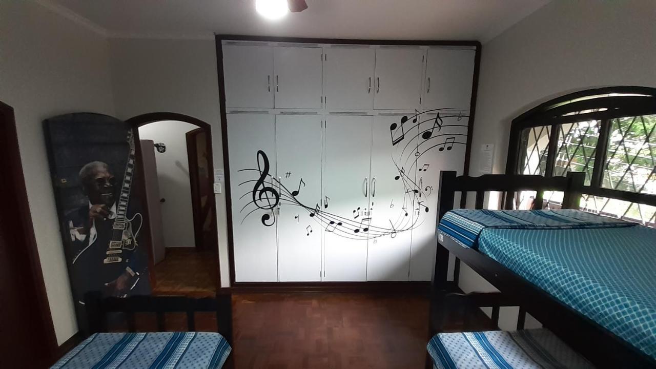 Cama em Beliche em Dormitório Feminino
