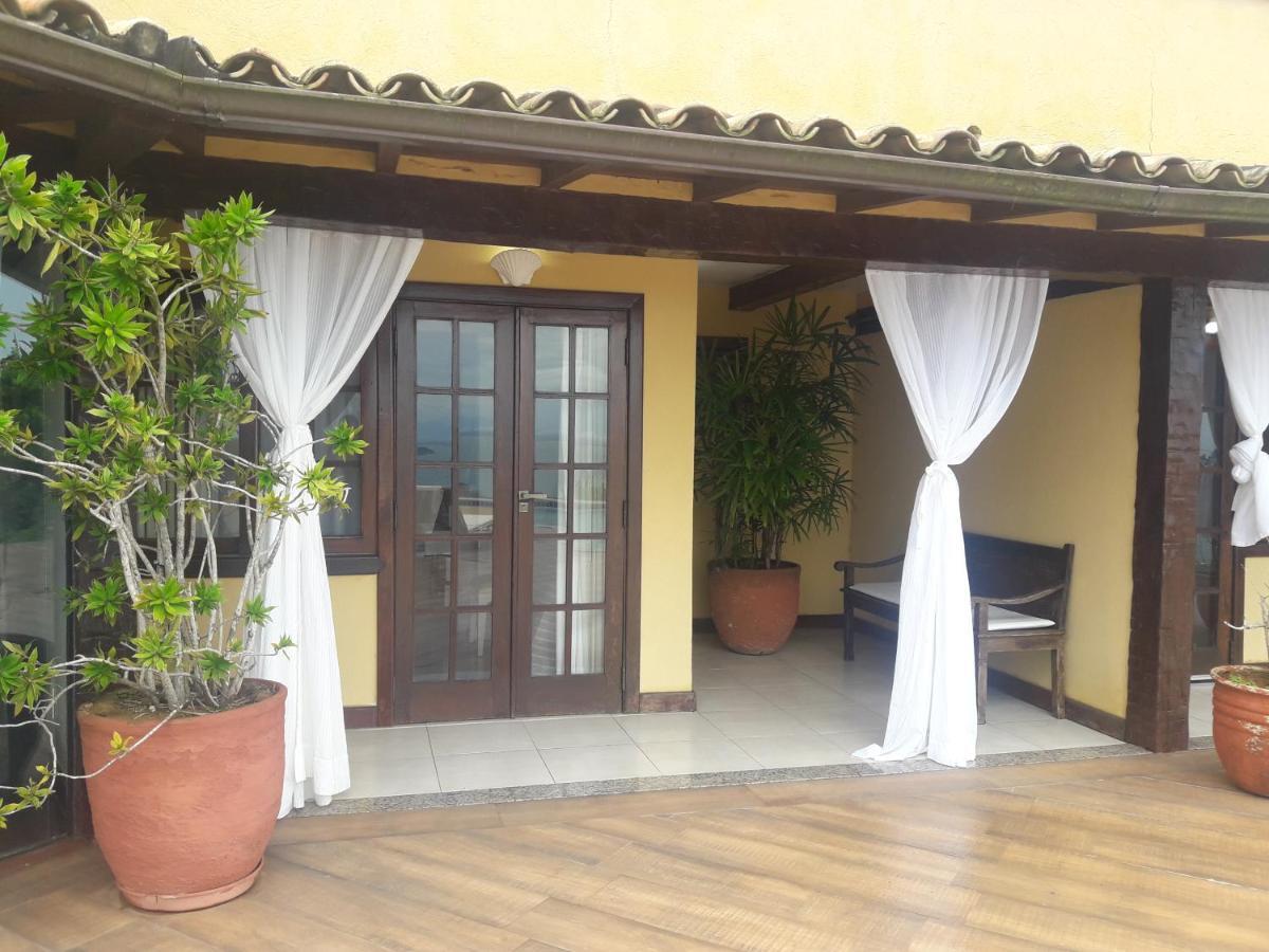 Quarto Duplo com Vista Piscina