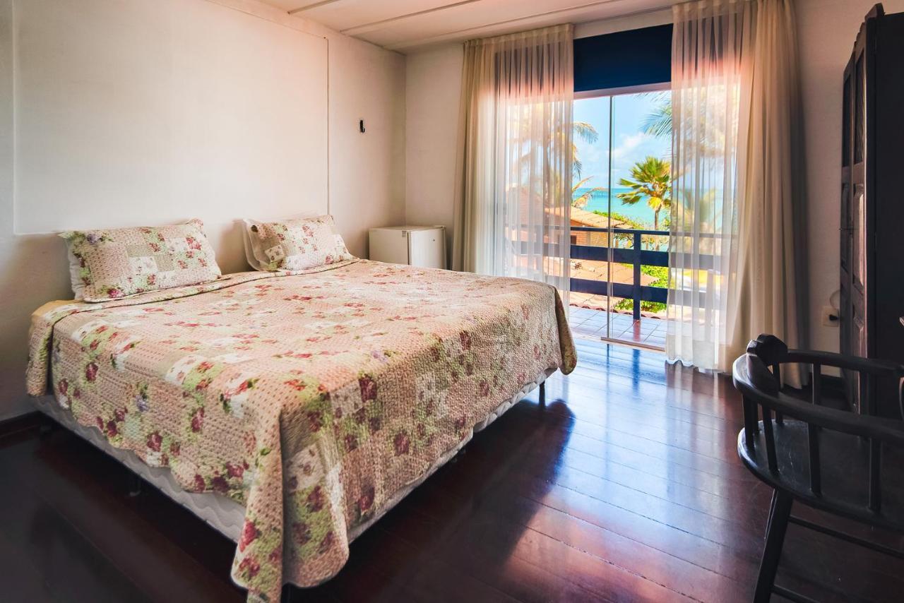 Quarto Triplo Superior com Vista Mar