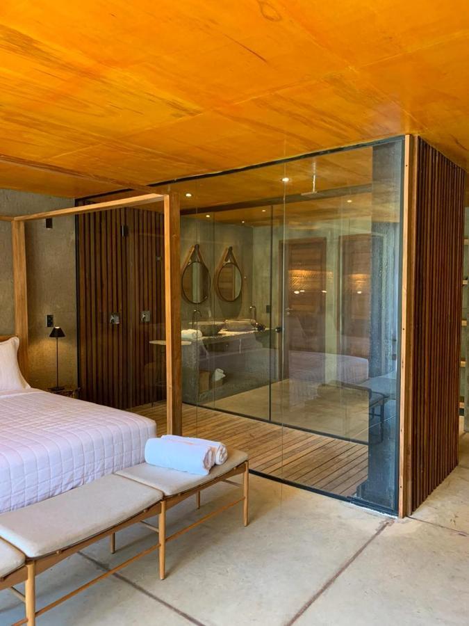 Suite com Vista do Jardim
