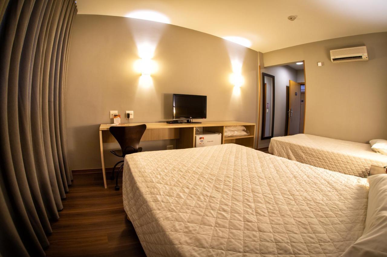 Quarto Twin