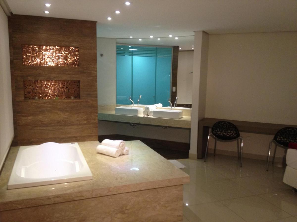 Suite com Banheira de Hidromassagem