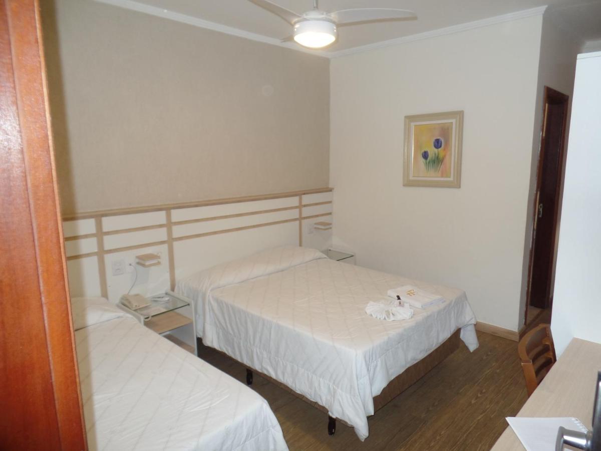 Quarto Duplo ou Twin Standard