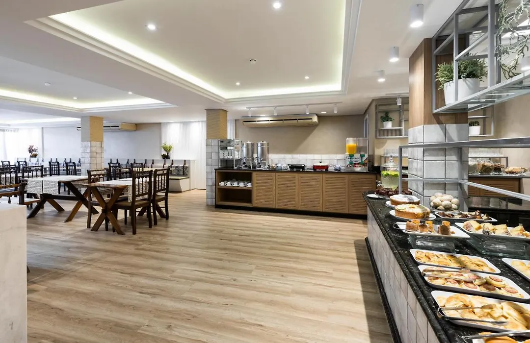 H Hotel-1